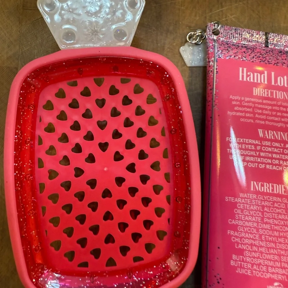 Wicked Pink Strawberry Lotion Hair Care Pink Brush Comb & Mirror Set NEW